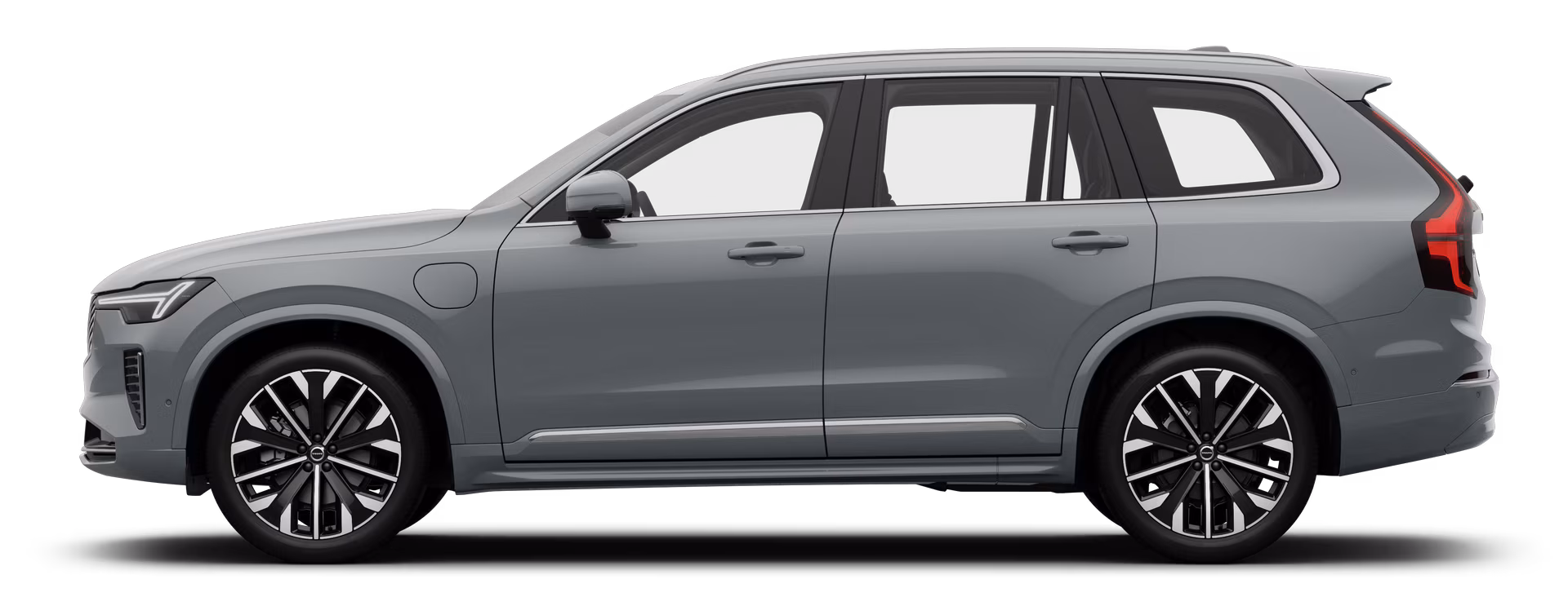 Volvo XC90 Plug-in Hybrid in profile