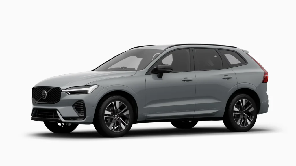 Volvo XC60 Plus, front three-quarter view