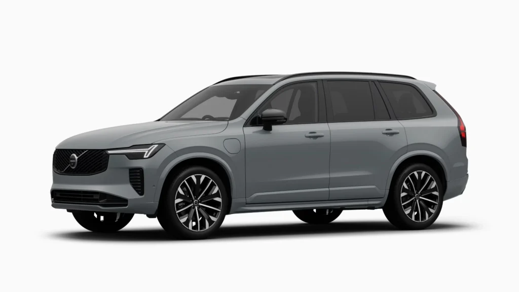 2026 Volvo XC90 Ultra, front three-quarter view